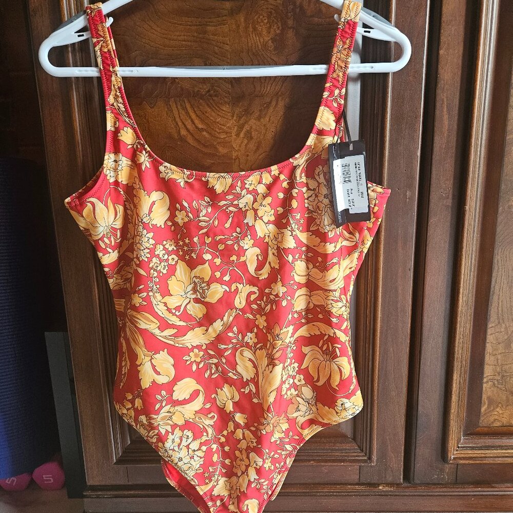 Versace Lycra Vita Barocco Flower one peice